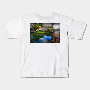 Burford Cottage Cotswolds West Oxfordshire England Kids T-Shirt